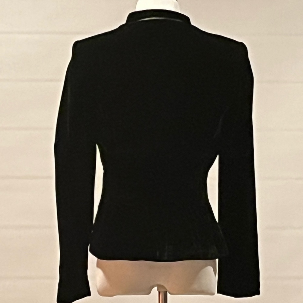 Black velvet size 6 jacket - Picture 2 of 3